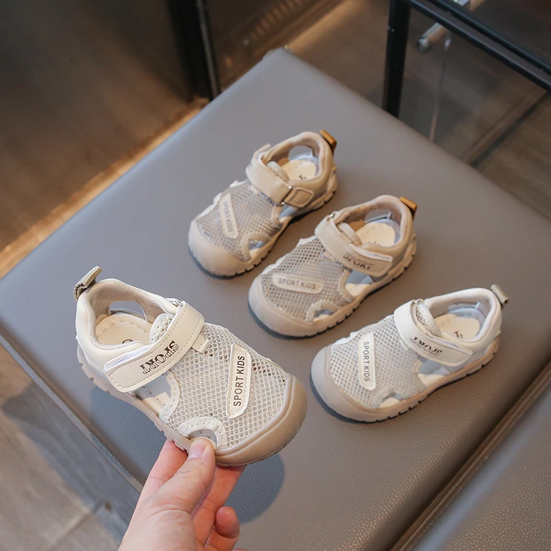 Baby Girls Sandals Boys Sneakers Anti Slip Soft Sole Children Beach Shoes Summer Breathable Mesh Toddler Kids Casual Shoes
Baby Girls Sandals Boys Sneakers Anti Slip Soft Sole Children Beach Shoes Summer Breathable Mesh Toddler Kids Casual Shoes