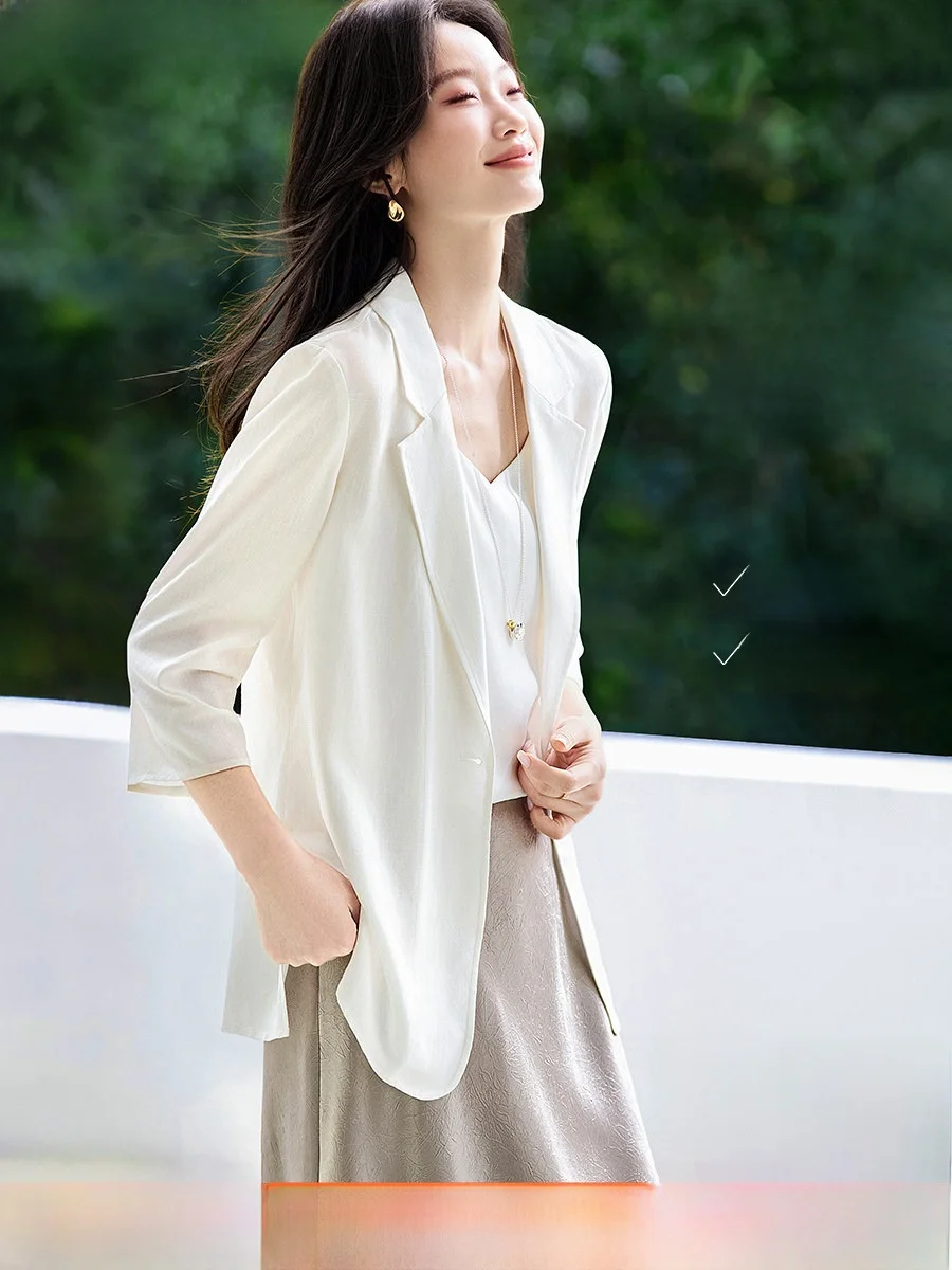 Mehemay Summer New Casual Commute Oxygen Feeling H-Shape One Button Pleated Half Sleeve Suit Women's Fashion Outerwear
Mehemay Summer New Casual Commute Oxygen Feeling H-Shape One Button Pleated Half Sleeve Suit Women's Fashion Outerwear