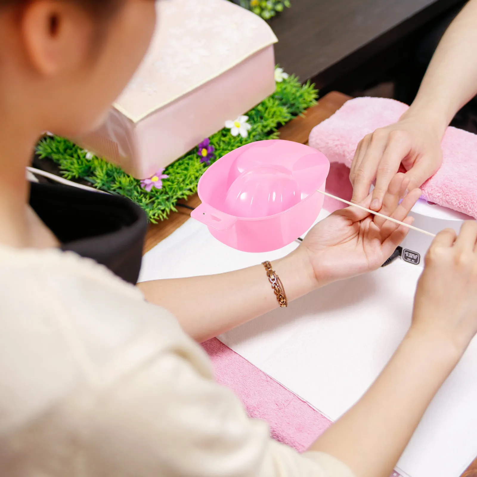 1 шт. Пластиковая прямоугольная ванночка для маникюра и педикюра, для ухода за ногтями, для салонов и домашнего использования, инструмент для маникюра
1 шт. Пластиковая прямоугольная ванночка для маникюра и педикюра, для ухода за ногтями, для салонов и домашнего использования, инструмент для маникюра