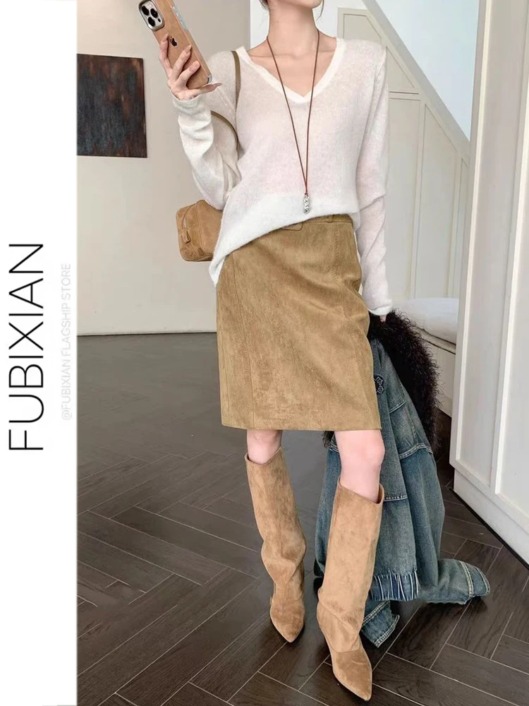 Khaki Retro Straight Leg Suede Skirt Women's High Waist Slimming Design Versatile Bodycon Midi Skirt Artistic Sle
Khaki Retro Straight Leg Suede Skirt Women's High Waist Slimming Design Versatile Bodycon Midi Skirt Artistic Sle