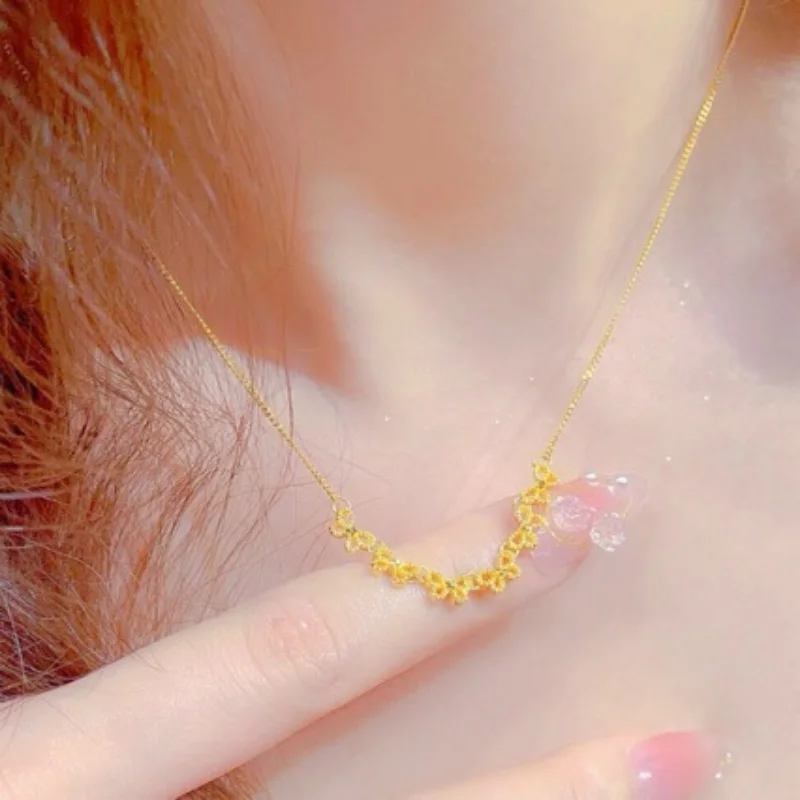 Simplicity Unique Temperament Niche Light Maturity Elegance Leisure Romance Fashion Jewelry Ladies' New Necklace Pendant 2024
Simplicity Unique Temperament Niche Light Maturity Elegance Leisure Romance Fashion Jewelry Ladies' New Necklace Pendant 2024
