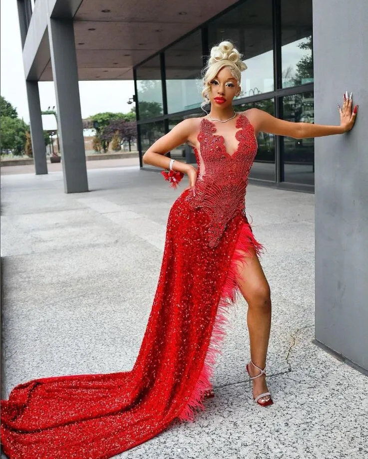 Red Sparkly Mermaid Prom Dresses Luxuey Diamond Crystal Feather Black Girl Sexy Slit Runway Party Birthday Gown for High School
Red Sparkly Mermaid Prom Dresses Luxuey Diamond Crystal Feather Black Girl Sexy Slit Runway Party Birthday Gown for High School