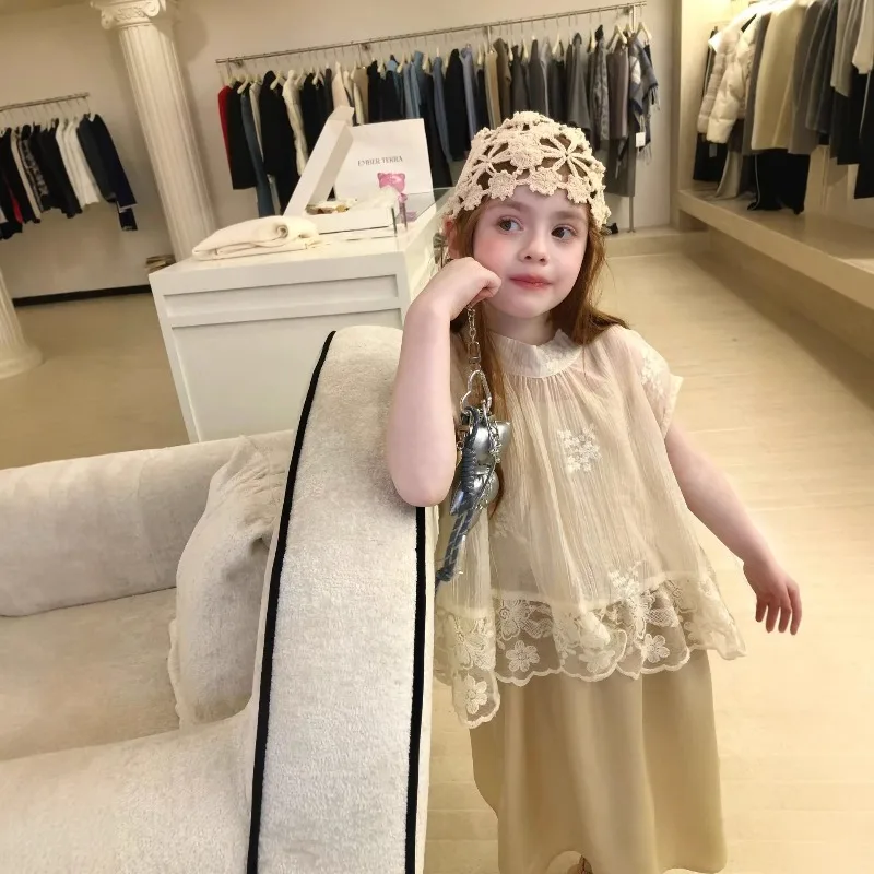2026 Summer New Girls' National Style Strap Skirt Lace Hoodie Two Piece Set Children's Cool Dress Coat
2026 Summer New Girls' National Style Strap Skirt Lace Hoodie Two Piece Set Children's Cool Dress Coat