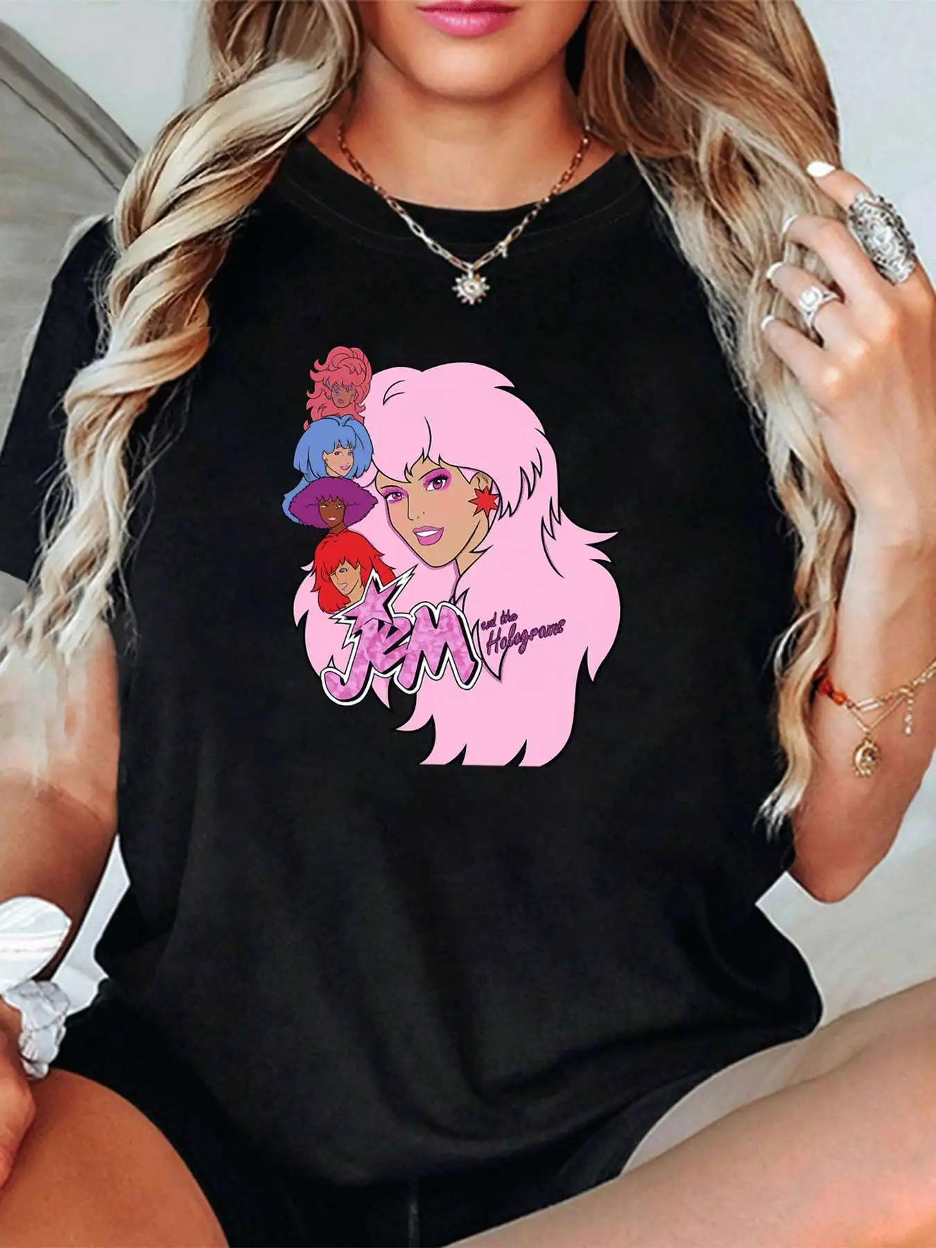 【1141778】Женская футболка больших размеров с круглым вырезом, короткими рукавами-полурукавами на резинке и модными принтами
【1141778】Женская футболка больших размеров с круглым вырезом, короткими рукавами-полурукавами на резинке и модными принтами