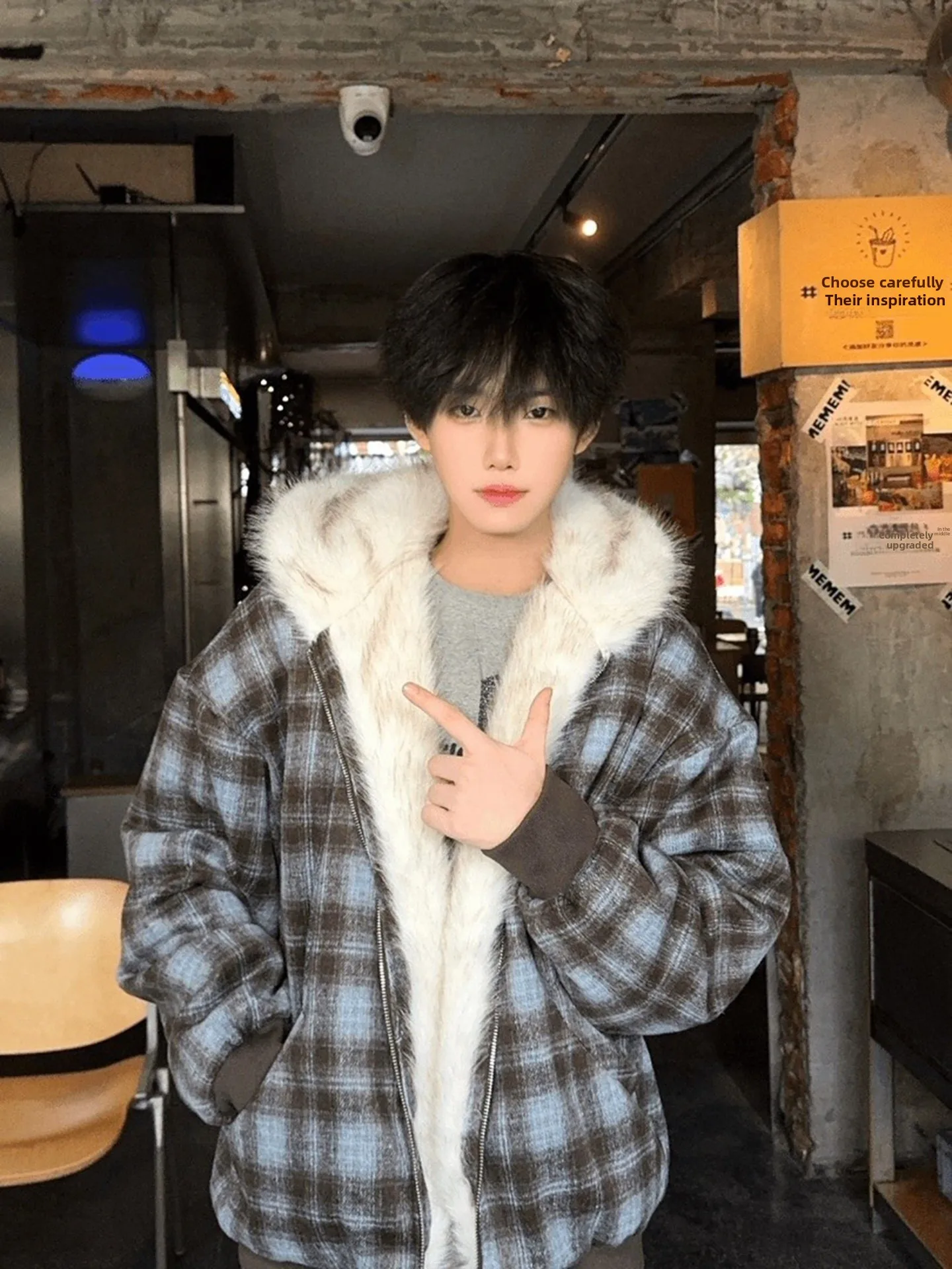 Утепленная зимняя куртка мужская в американском стиле, в клетку, двусторонняя, Mountain Eagle, хлопковая, с капюшоном, теплая верхняя одежда
Утепленная зимняя куртка мужская в американском стиле, в клетку, двусторонняя, Mountain Eagle, хлопковая, с капюшоном, теплая верхняя одежда