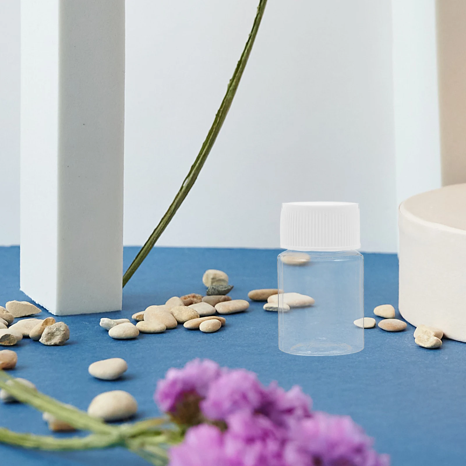 10pcs Plastic Subdivision Bottles Transparent Wide Mouth Leakproof Liquid Solid Storage Containers Lab Reagent Sample Vials
10pcs Plastic Subdivision Bottles Transparent Wide Mouth Leakproof Liquid Solid Storage Containers Lab Reagent Sample Vials