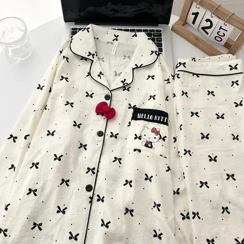 White Hello Kitty pajamas new cotton long-sleeved trousers Sanrio two-piece casual cartoon Sanrio Hello Kitty women's pajamas
White Hello Kitty pajamas new cotton long-sleeved trousers Sanrio two-piece casual cartoon Sanrio Hello Kitty women's pajamas