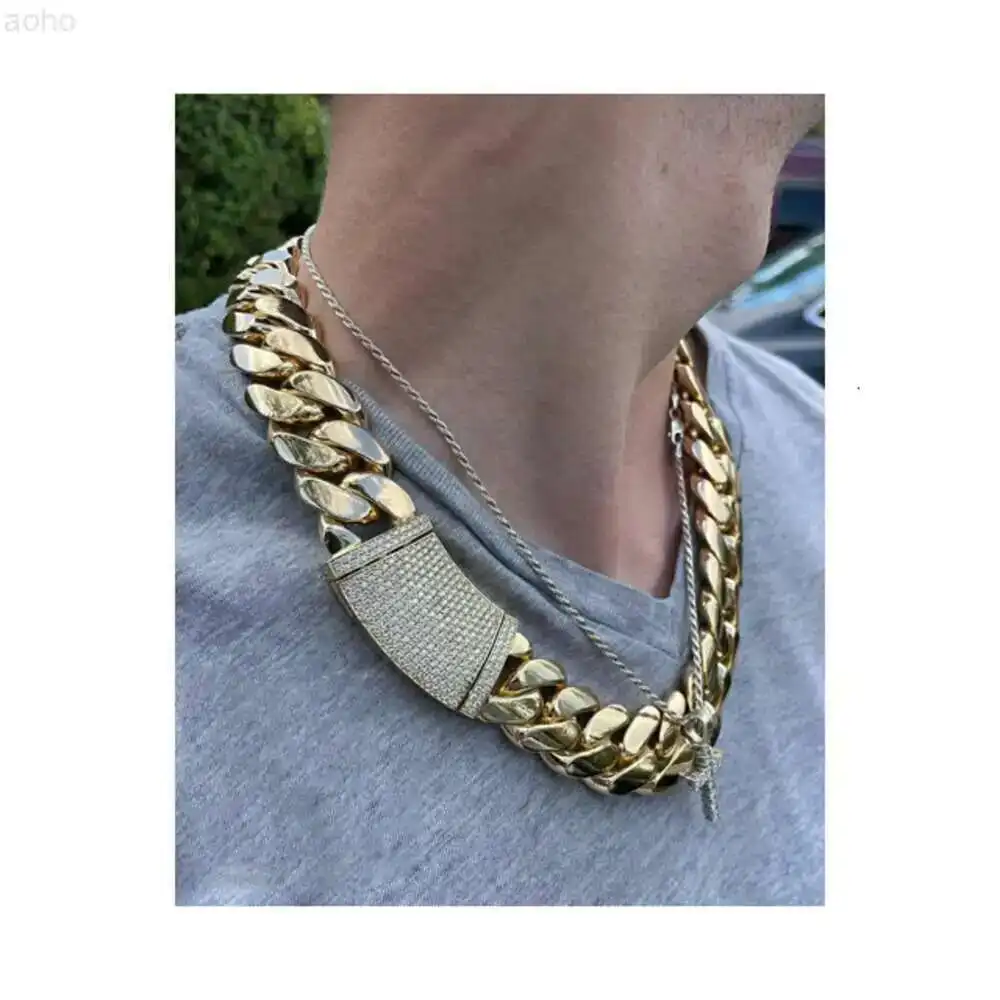 Handmade Miami Cuban Link Chain 550grams Heavy Solid 925 Sterling Silver 14k Gold Plated Curb Hip-hop Chain
Handmade Miami Cuban Link Chain 550grams Heavy Solid 925 Sterling Silver 14k Gold Plated Curb Hip-hop Chain