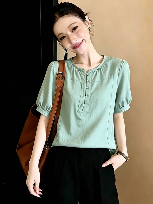 Loose Casual round Neck T-Shirt Women's Design Sensation Pure Color Button up Shirt Summer New Style Korean Version Breathable
Loose Casual round Neck T-Shirt Women's Design Sensation Pure Color Button up Shirt Summer New Style Korean Version Breathable
