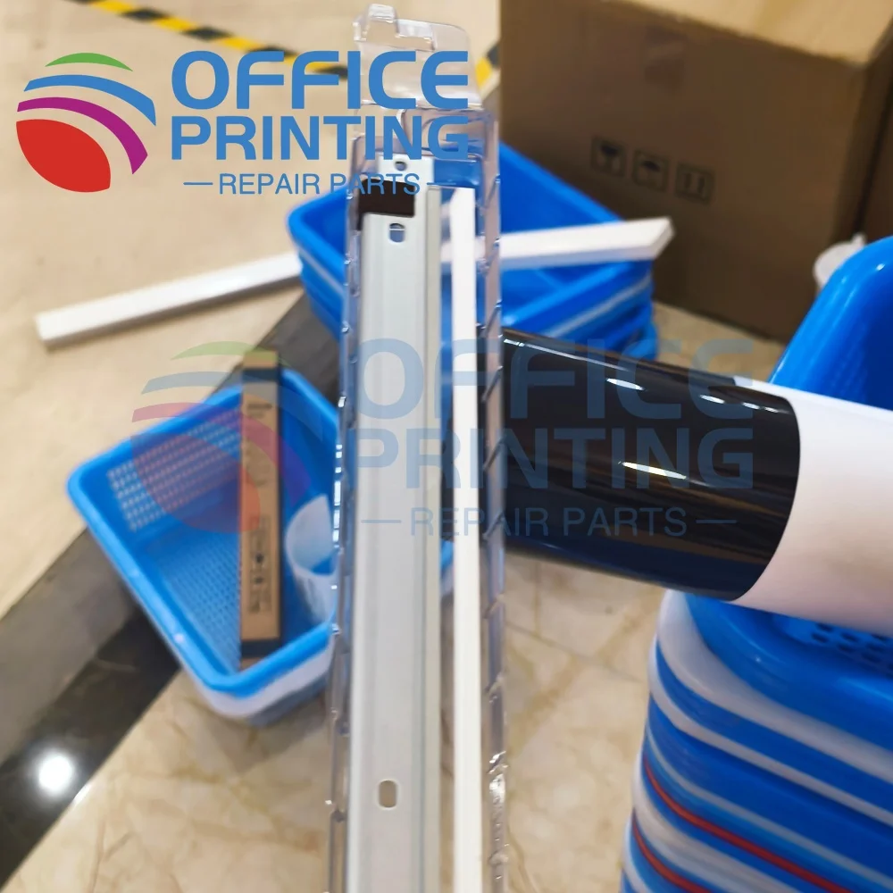 Для Konica Minolta Bizhub C258 C368 C308 C220 C280 C360 C224 C284 C364 C454 C554 C226 C224e C454e: Японский лезвийный (или трансферный) ремень
Для Konica Minolta Bizhub C258 C368 C308 C220 C280 C360 C224 C284 C364 C454 C554 C226 C224e C454e: Японский лезвийный (или трансферный) ремень