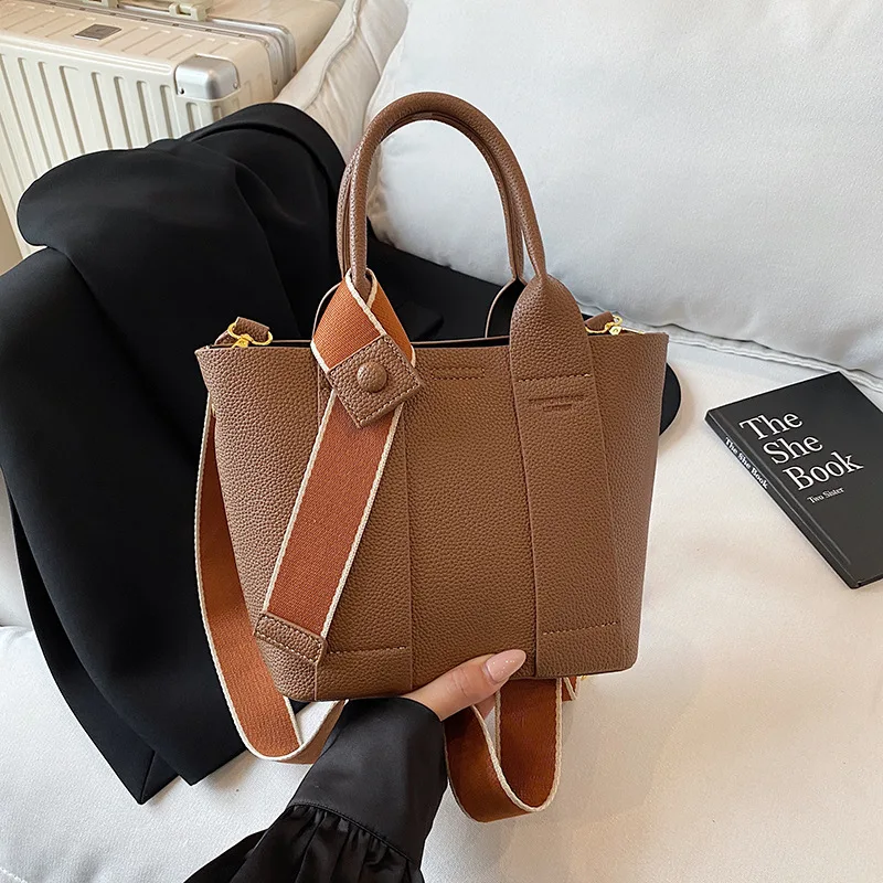 2025 Niche Bucket Bag, Soft Leather Shoulder Purse for Women, Practical Top Handle Crossbody, Minimalist Day to Night Tote
2025 Niche Bucket Bag, Soft Leather Shoulder Purse for Women, Practical Top Handle Crossbody, Minimalist Day to Night Tote