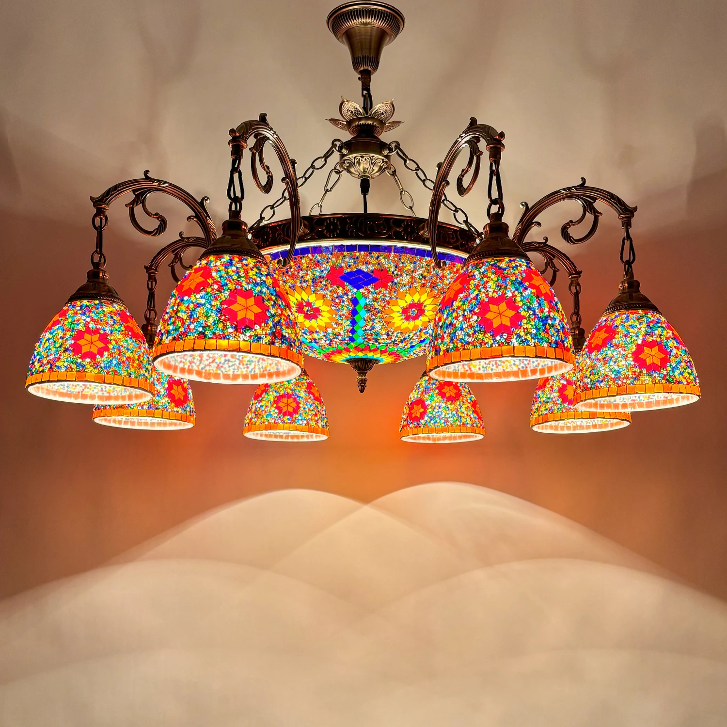 Xinjiang characteristic restaurant private room hotel lobby cafe B & B living room Turkish handmade glass chandelier
Xinjiang characteristic restaurant private room hotel lobby cafe B & B living room Turkish handmade glass chandelier