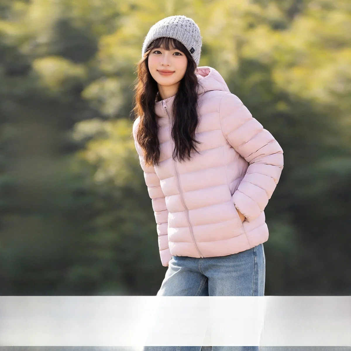 Lightweight Padded Jacket Women's Korean Style Hooded Short Loose Fit Casual Duck down Outerwear Spring 2026 Snow Flying
Lightweight Padded Jacket Women's Korean Style Hooded Short Loose Fit Casual Duck down Outerwear Spring 2026 Snow Flying