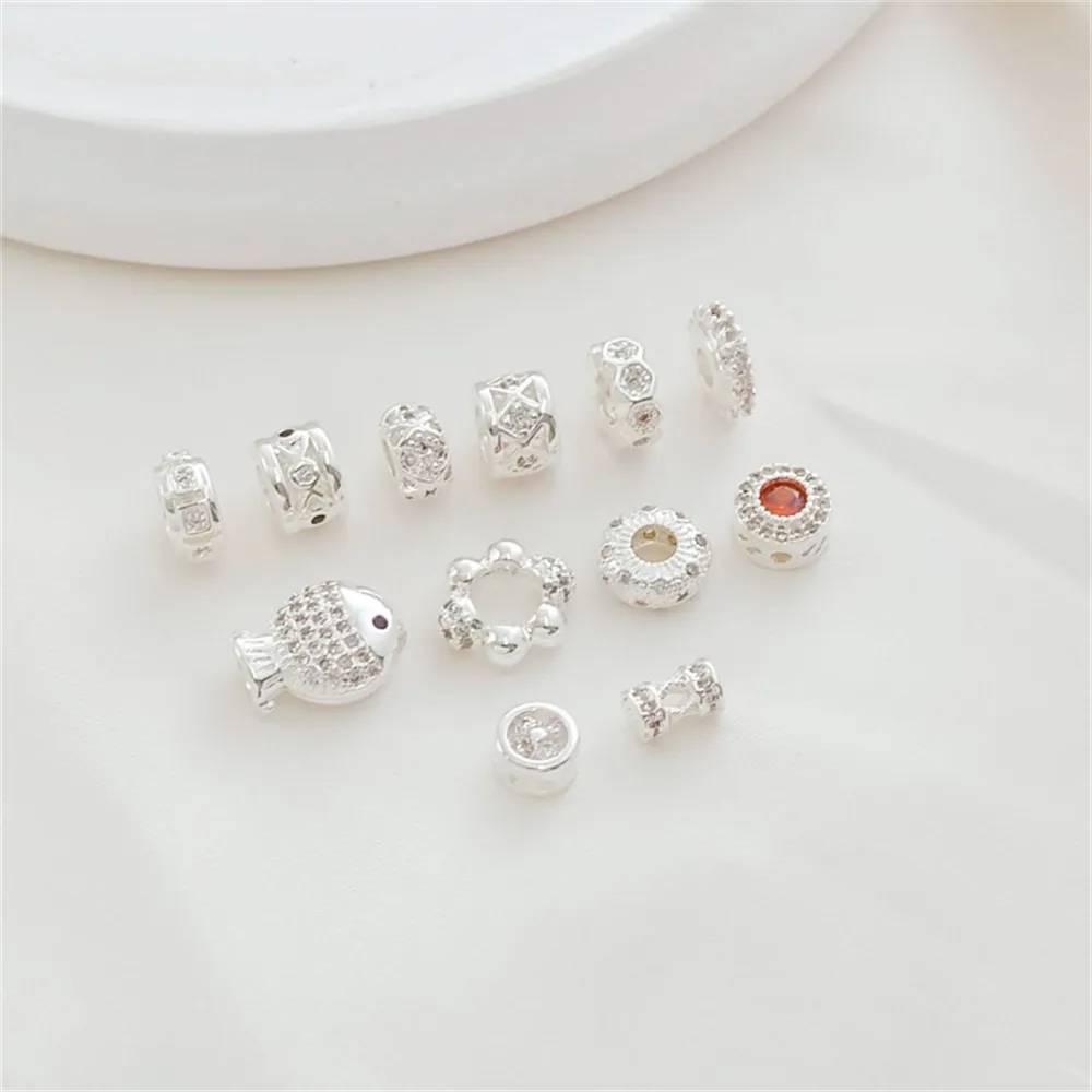 Copper Plated Silver Slightly Inlaid Zircon Barrel Beads Flying Saucer Beads Wheel Spacers DIY Handmade Jewelry Accessories
Copper Plated Silver Slightly Inlaid Zircon Barrel Beads Flying Saucer Beads Wheel Spacers DIY Handmade Jewelry Accessories