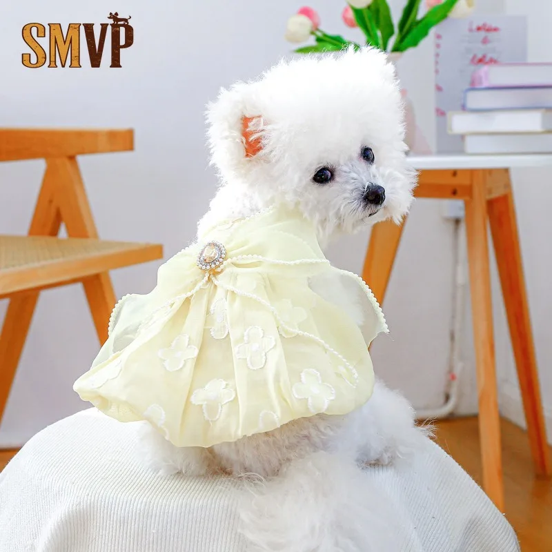 Spring Summer Light Yellow Floral Embroidery with Bow Decoration Elegant Beautiful Dress Small Medium Pet Kitten Puppy Clothes
Spring Summer Light Yellow Floral Embroidery with Bow Decoration Elegant Beautiful Dress Small Medium Pet Kitten Puppy Clothes