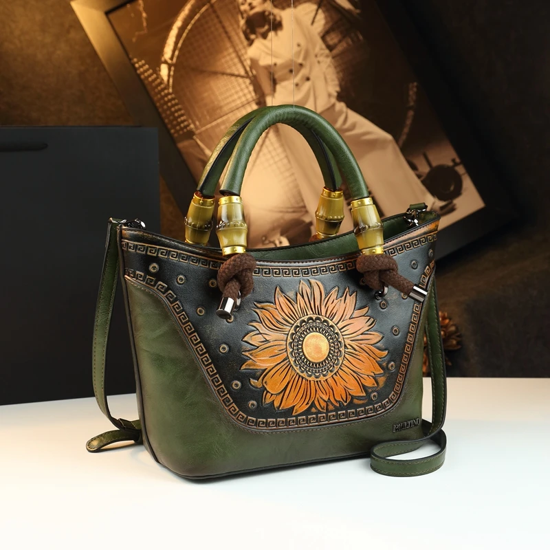 Luxury Embossed Genuine Leather Women Handbags Portable Mom Bag 2025 New Large Capacity Middle-Aged Shoulder Messenger Bag
Luxury Embossed Genuine Leather Women Handbags Portable Mom Bag 2025 New Large Capacity Middle-Aged Shoulder Messenger Bag