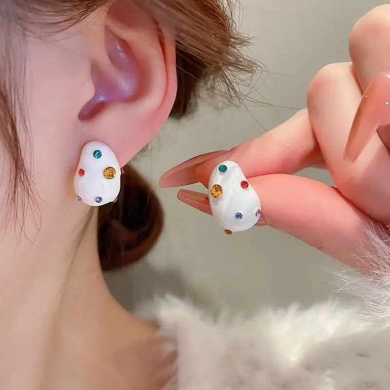 Vintage White Enamel Colorful Crystal Stud & Clip On Earrings For Women, Pierced & Non-Pierced, Daily Commute Jewelry
Vintage White Enamel Colorful Crystal Stud & Clip On Earrings For Women, Pierced & Non-Pierced, Daily Commute Jewelry