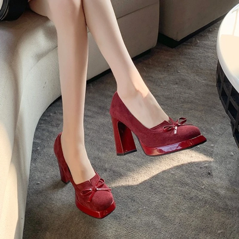 2026 New Butterfly-knot Women Mary Jane Shoes Fashion Shallow Slip on Pumps Concise Dress Thick Heel Ladies Footwear
2026 New Butterfly-knot Women Mary Jane Shoes Fashion Shallow Slip on Pumps Concise Dress Thick Heel Ladies Footwear