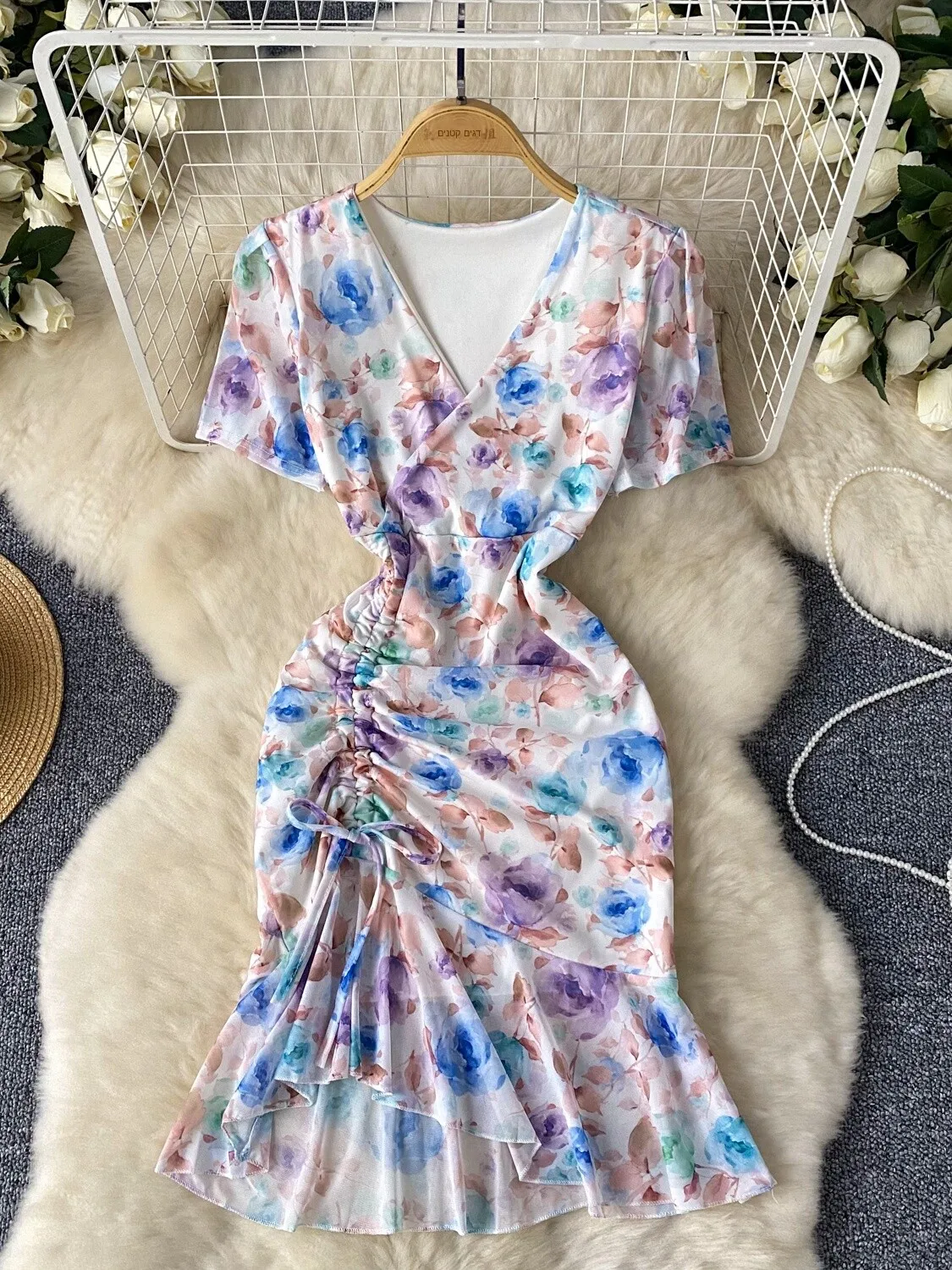 Pure Desire Style V-Neck Short Sleeve Pleated Belted Fit And Flare Mesh Print Halter Skirt Korean High Waist Midi Dress
Pure Desire Style V-Neck Short Sleeve Pleated Belted Fit And Flare Mesh Print Halter Skirt Korean High Waist Midi Dress