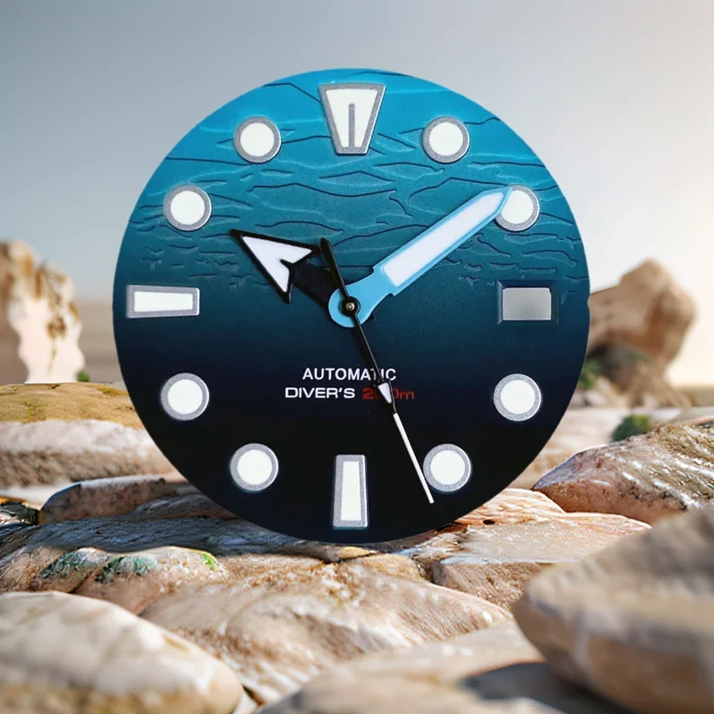 29mm NH35 Blue Gradient Watch Dial for NH35A Automatic Men Watch Modified Accessories Luminous Diver Watch Dial
29mm NH35 Blue Gradient Watch Dial for NH35A Automatic Men Watch Modified Accessories Luminous Diver Watch Dial