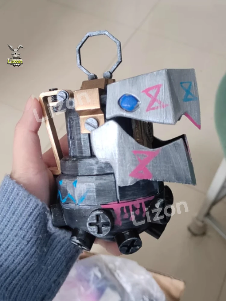 Jinx косплей Antitank граната орнамент акран маскировка LOL оружие реквизит ролевая игра женский карнавальный костюм на Хэллоуин аксессуары
Jinx косплей Antitank граната орнамент акран маскировка LOL оружие реквизит ролевая игра женский карнавальный костюм на Хэллоуин аксессуары