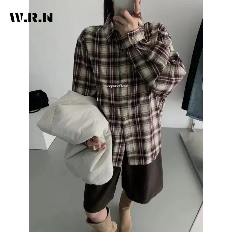 2024 Winter Casual New Fashion Loose Single Breasted Shirt Women's Turn-Down Collar Long Sleeve Street Plaid Print Blouse Top
2024 Winter Casual New Fashion Loose Single Breasted Shirt Women's Turn-Down Collar Long Sleeve Street Plaid Print Blouse Top