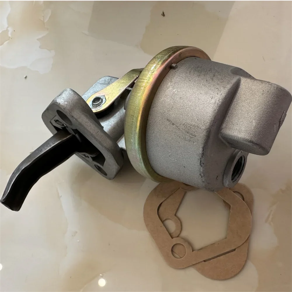 hand oil pump 4937405 for 4BT3.9 6BT5.9 6BT5.9 engine diaphragm oil pump 1106N-010
hand oil pump 4937405 for 4BT3.9 6BT5.9 6BT5.9 engine diaphragm oil pump 1106N-010