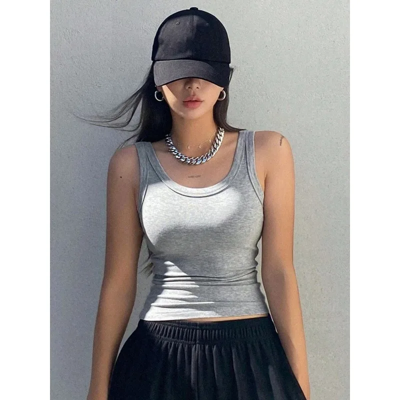 American Round Neck Casual Tank Top Summer Slim-fit Sexy Sleeveless Vest Cotton Breathable Women's Simple Tops
American Round Neck Casual Tank Top Summer Slim-fit Sexy Sleeveless Vest Cotton Breathable Women's Simple Tops