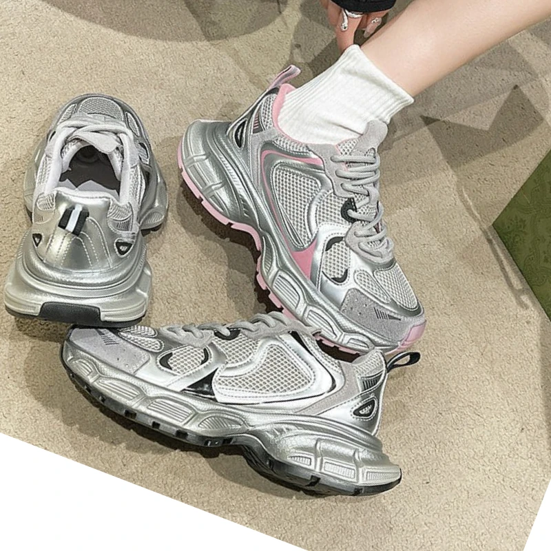 2025 новые износостойкие женские туфли для папы, увеличивающие рост, серебристые, дышащие, универсальные, легкие, для спорта и отдыха.
2025 новые износостойкие женские туфли для папы, увеличивающие рост, серебристые, дышащие, универсальные, легкие, для спорта и отдыха.