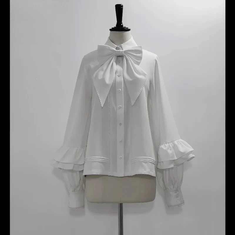 Cute Lolita White Long Sleeve Shirt and High Waist Strap Shorts Set Outfits Spring Summer Vintage Elegant Sweet Girls Tops
Cute Lolita White Long Sleeve Shirt and High Waist Strap Shorts Set Outfits Spring Summer Vintage Elegant Sweet Girls Tops