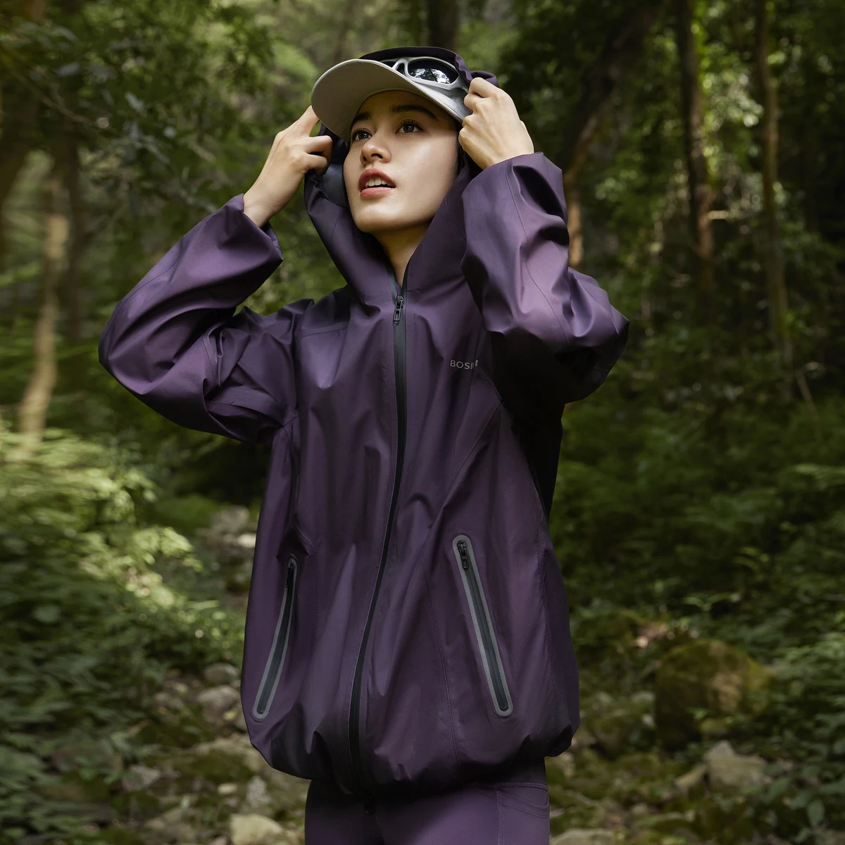 bosideng outdoor jacket waterproof camp jacket high quality for women and men
bosideng outdoor jacket waterproof camp jacket high quality for women and men