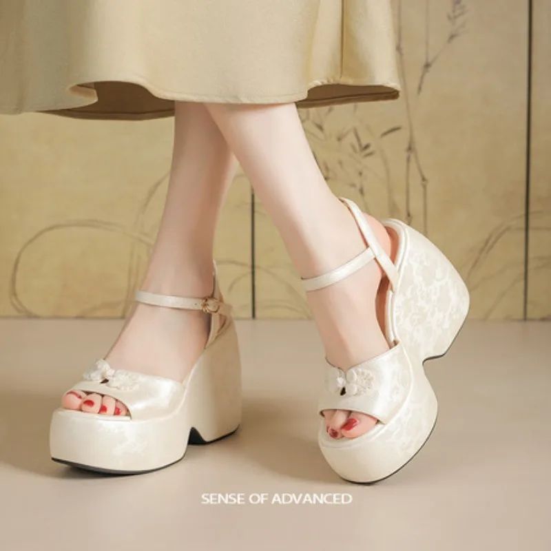 Sexy Punk High Heels Sandals Women Summer Shoes Platform Satin Black Wedge Heeled Party Fetish Wedding Shoes Ladies
Sexy Punk High Heels Sandals Women Summer Shoes Platform Satin Black Wedge Heeled Party Fetish Wedding Shoes Ladies
