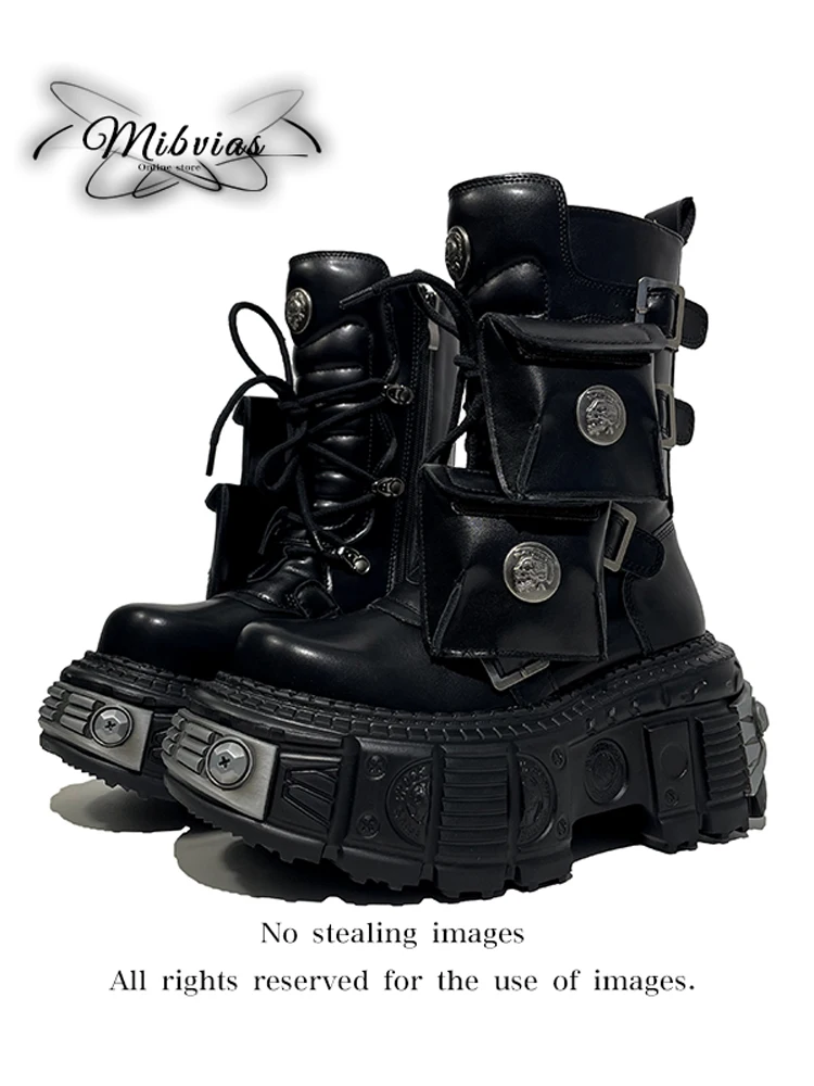 Mibvias Punk Style Metal Boots Women's Motorcycle Boots Thick Bottom Pocket Design Short Boots Warm Stylish Spring Autumn
Mibvias Punk Style Metal Boots Women's Motorcycle Boots Thick Bottom Pocket Design Short Boots Warm Stylish Spring Autumn