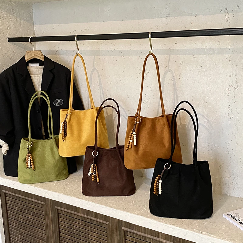 Solid Color Faux Suede Zipper Commute Sweet Shoulder Bags2026 Fashion Large Capacity Versatile Casual Youth Tote Bags for Women
Solid Color Faux Suede Zipper Commute Sweet Shoulder Bags2026 Fashion Large Capacity Versatile Casual Youth Tote Bags for Women