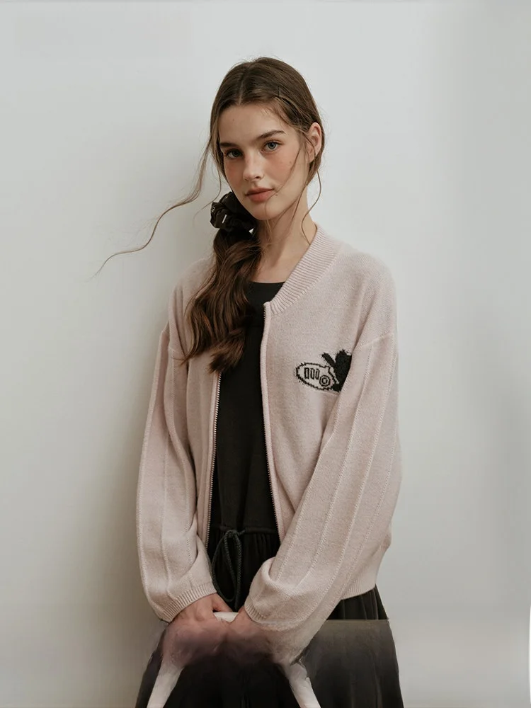 Moonmoi Soft Woolen Knitted Pattern Sweater round Ne Double Zipper Casual Sle Fem Outerwear Comfortable Warmth
Moonmoi Soft Woolen Knitted Pattern Sweater round Ne Double Zipper Casual Sle Fem Outerwear Comfortable Warmth