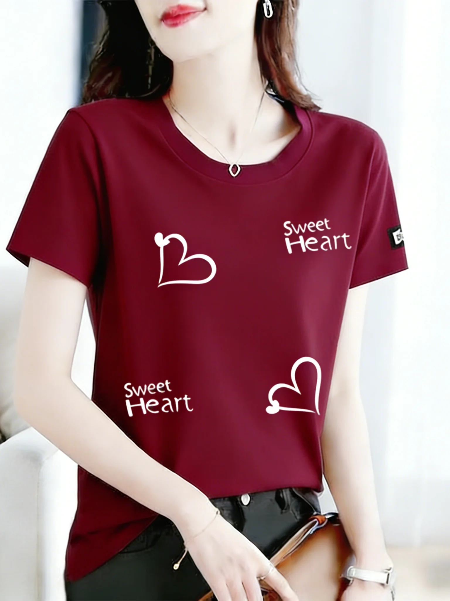 New 2026 Women's Short Sleeve T-Shirt Loose Fit Casual Style Breathable Polyester And Slimming Korean Version Top
New 2026 Women's Short Sleeve T-Shirt Loose Fit Casual Style Breathable Polyester And Slimming Korean Version Top