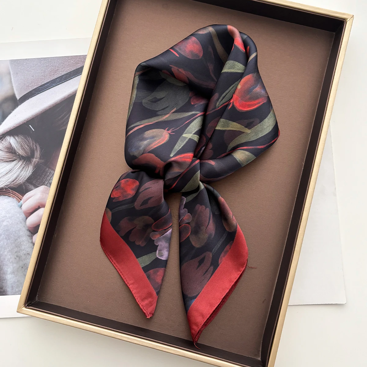 Women Elegant Silk Imitation Scarf Floral Square Hairbands Foulard Female Bandana Neck Kerchief Headbands 2026 New
Women Elegant Silk Imitation Scarf Floral Square Hairbands Foulard Female Bandana Neck Kerchief Headbands 2026 New