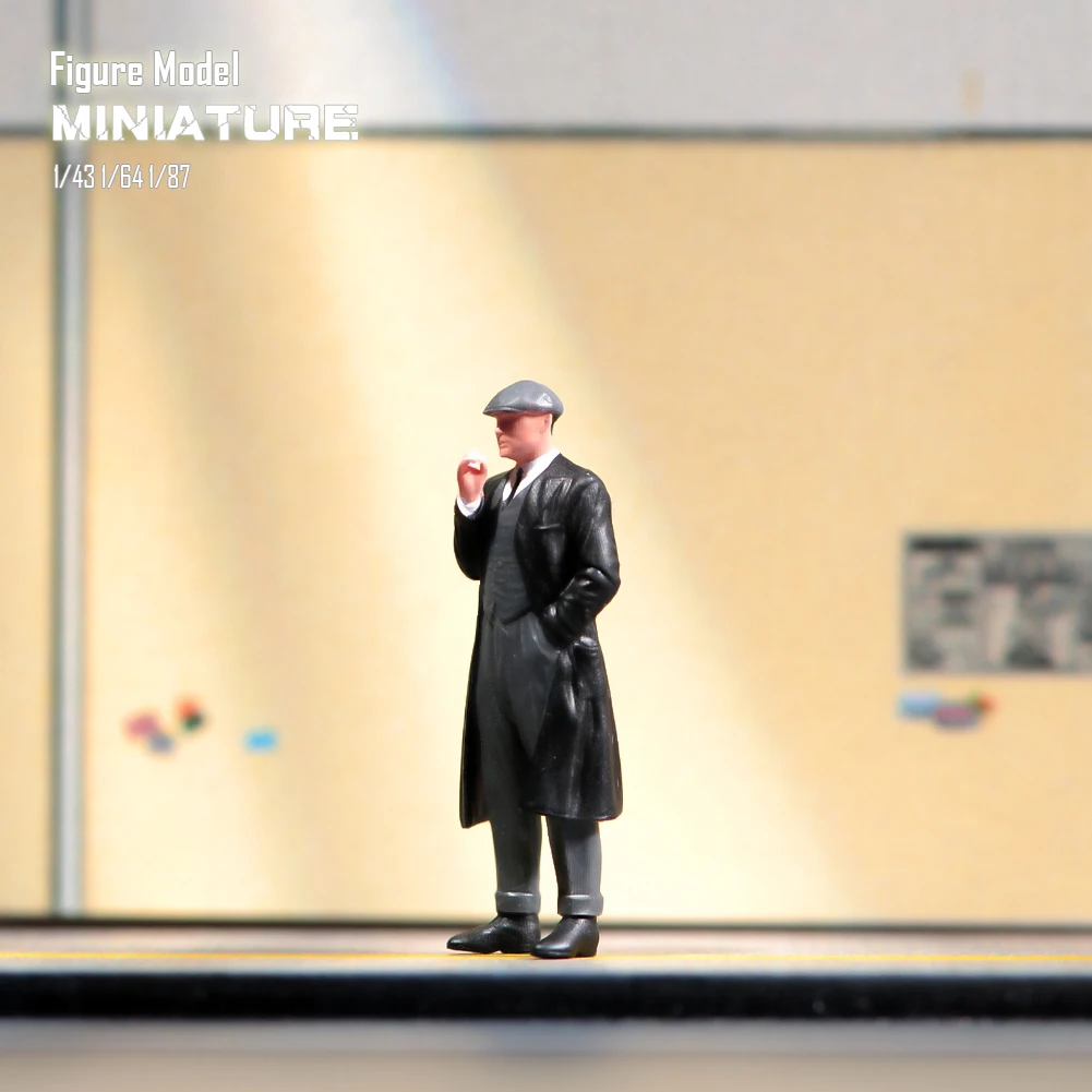 Painted Miniatures 1/18 1/24 1/43 1/64 1/87 A Smoking Man Wearing A Leather Coat Unpainted Figure Model Toys View Decoration
Painted Miniatures 1/18 1/24 1/43 1/64 1/87 A Smoking Man Wearing A Leather Coat Unpainted Figure Model Toys View Decoration