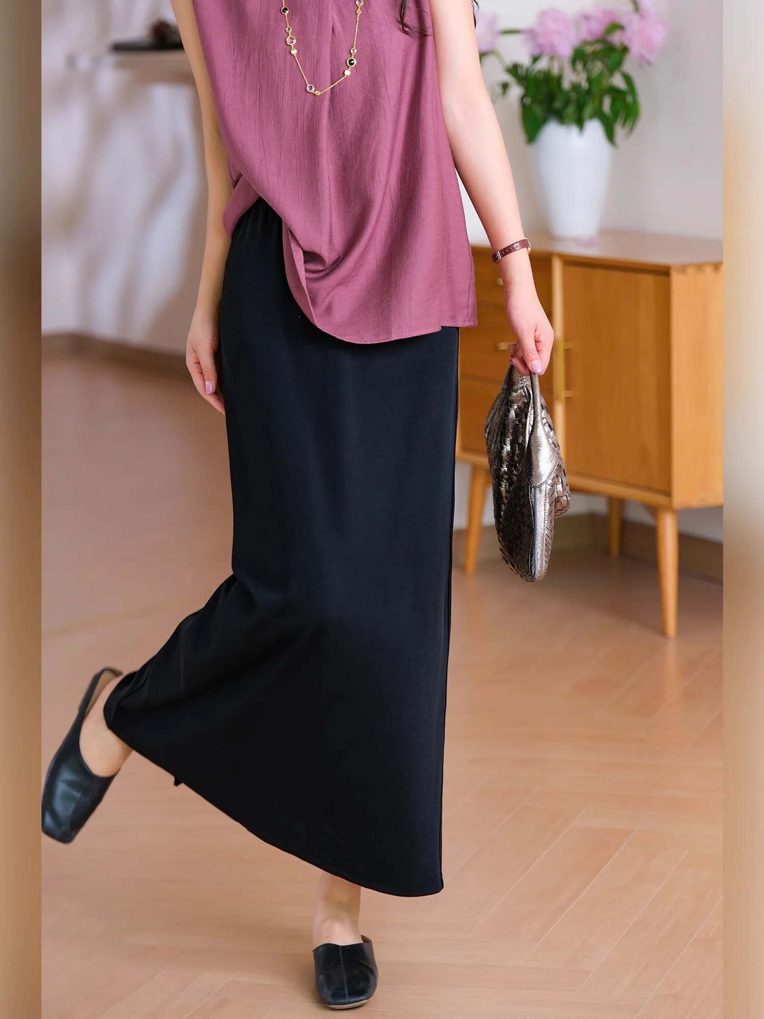 Приятная к телу шелковистая юбка свободного кроя, стройнящая фигуру, на заказ, А-силуэт, для женщин, из смесового полиэстера Regency Fiber
Приятная к телу шелковистая юбка свободного кроя, стройнящая фигуру, на заказ, А-силуэт, для женщин, из смесового полиэстера Regency Fiber