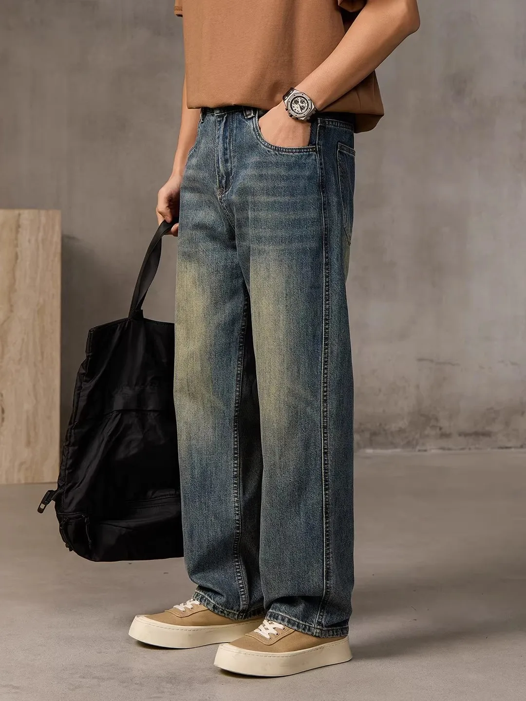 Men's Fce Lined Distred Jeans mid Waist Straight Leg Loose Fit Classic American Vintage Waed Denim Pants Casual Wear
Men's Fce Lined Distred Jeans mid Waist Straight Leg Loose Fit Classic American Vintage Waed Denim Pants Casual Wear
