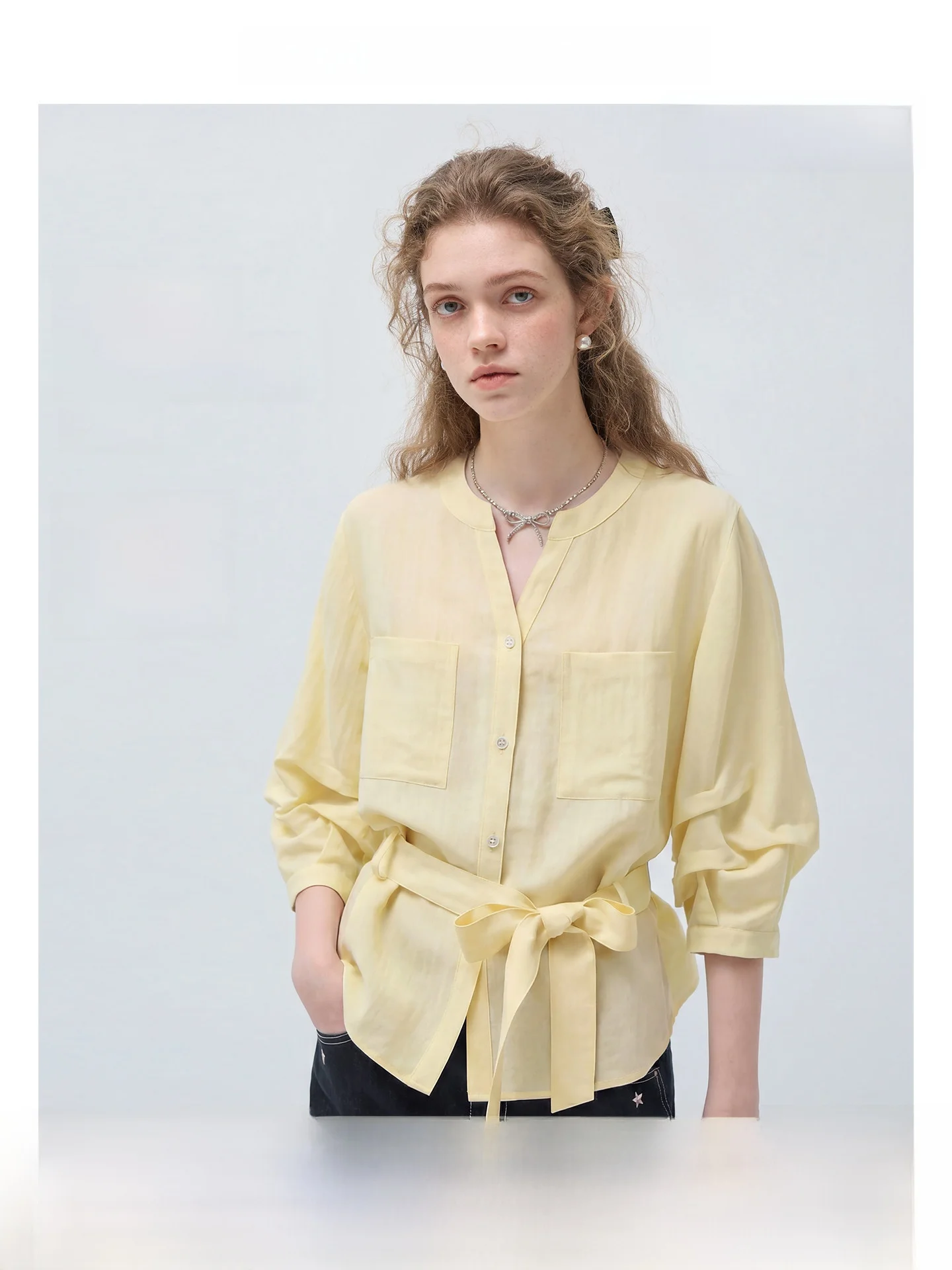 VEGA CHANG Lenzing Lyocell Linen Shirt Commute Style Korean Version Youth Friendly Skin-friendly Breathable V-neck Button-up
VEGA CHANG Lenzing Lyocell Linen Shirt Commute Style Korean Version Youth Friendly Skin-friendly Breathable V-neck Button-up