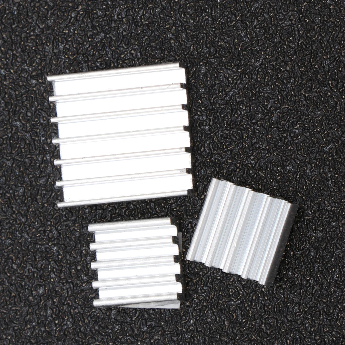 3pcs Heat Sink For Aluminum Radiator Cooling Cooling Block For Raspberry Block Kit Silver Pcb Heat Dissipation
3pcs Heat Sink For Aluminum Radiator Cooling Cooling Block For Raspberry Block Kit Silver Pcb Heat Dissipation