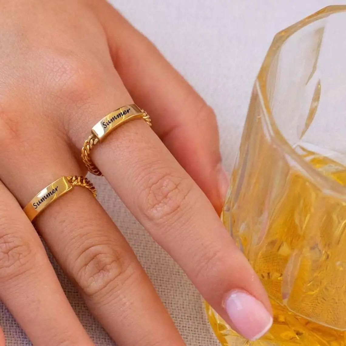 Custom Rings Woman Stainless Steel Rings Engraved Name Personalized Cuban Link Chain Ring Finger Decoration Anniversary Gift
Custom Rings Woman Stainless Steel Rings Engraved Name Personalized Cuban Link Chain Ring Finger Decoration Anniversary Gift