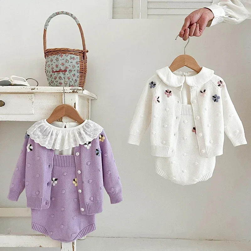 2024 New Autumn Toddler Baby Girl Knitting Clothes Suit Embroidery Knitted Cardigan+Jumpsuit Children Girls Knitted Clothes Set
2024 New Autumn Toddler Baby Girl Knitting Clothes Suit Embroidery Knitted Cardigan+Jumpsuit Children Girls Knitted Clothes Set