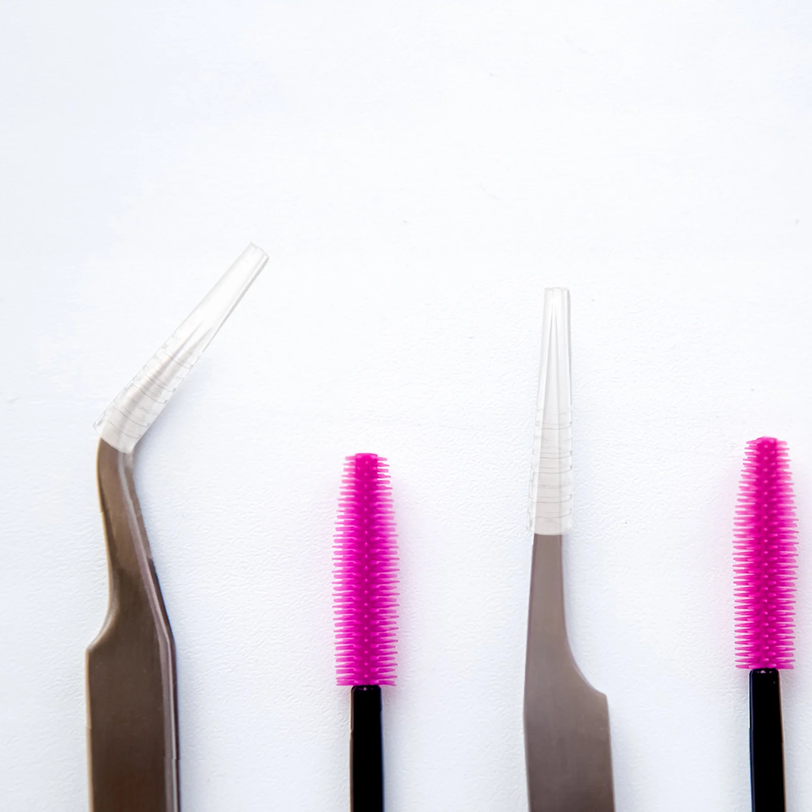 100Pcs Silicone Tweezer Tip Protector Transparent Covers Reusable Protective Caps for Eyelash Extensions Salon Professional Home
100Pcs Silicone Tweezer Tip Protector Transparent Covers Reusable Protective Caps for Eyelash Extensions Salon Professional Home