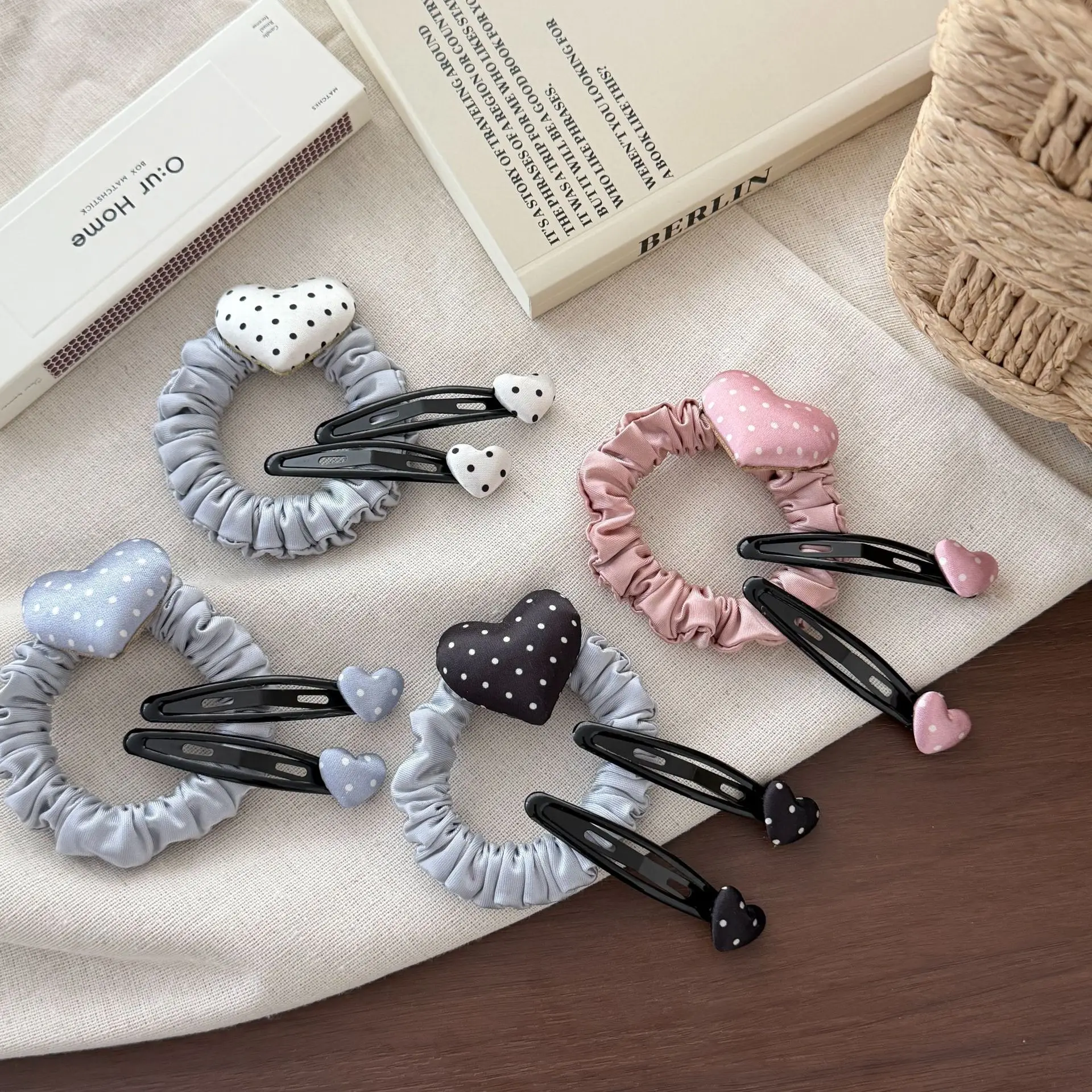 High Quality Soft Fabric Scrunchie and Side BB Clip Kit Polka Dot Heart Pattern Non Damaging Cute for Girls Daily Office Use
High Quality Soft Fabric Scrunchie and Side BB Clip Kit Polka Dot Heart Pattern Non Damaging Cute for Girls Daily Office Use