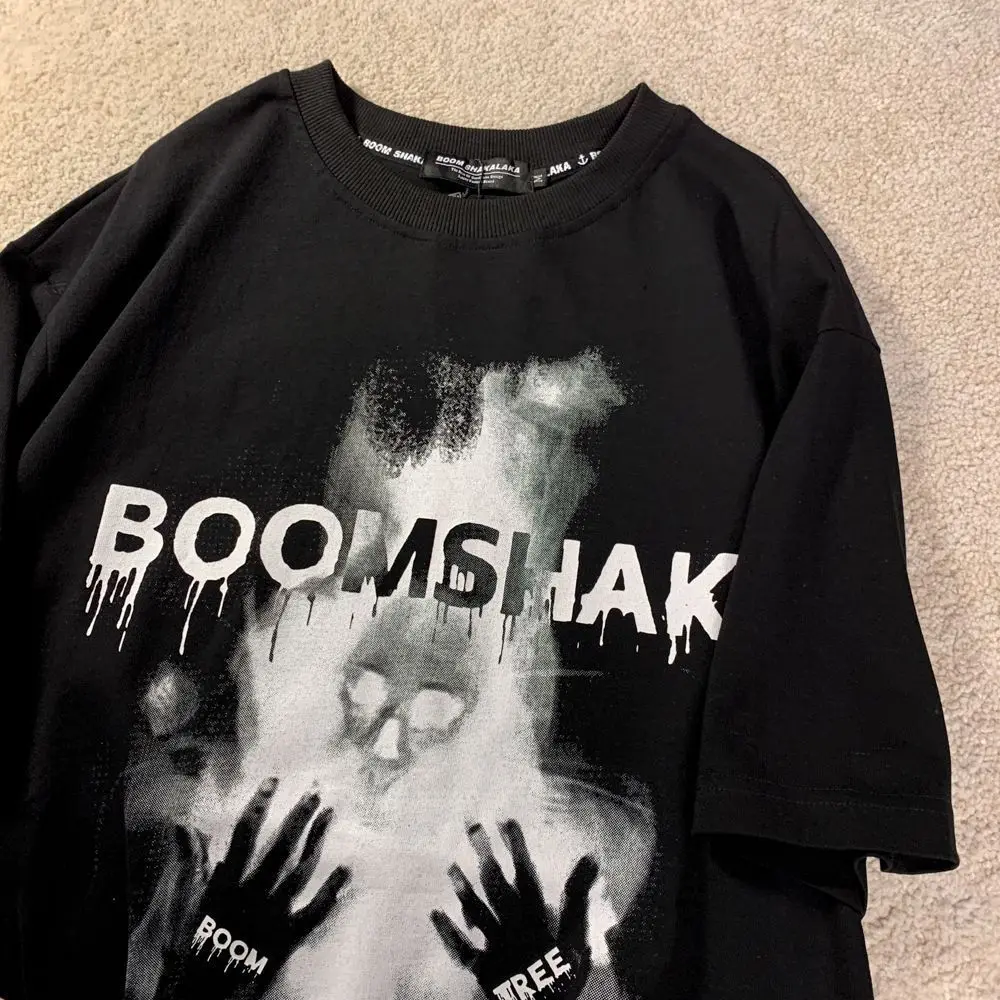 American devil skull European and American dark skull graffiti T-shirt for men and women ins loose round neck short sleeves y2k
American devil skull European and American dark skull graffiti T-shirt for men and women ins loose round neck short sleeves y2k