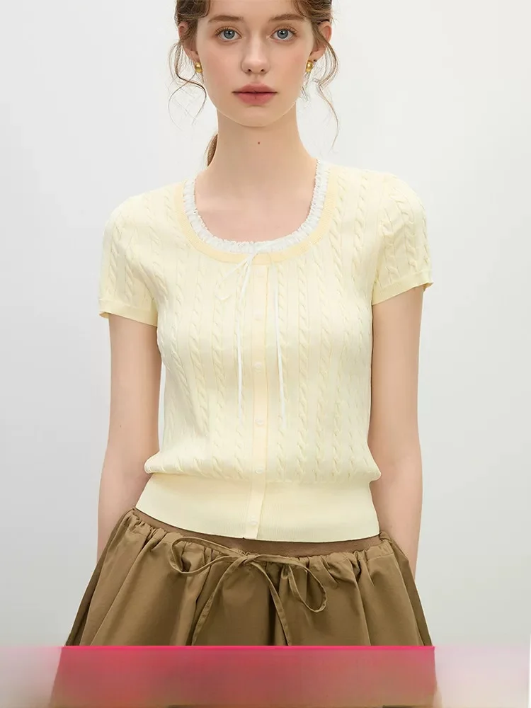V-Neck Splice Lace Collar Knitted Sweater Women's Summer 2025 Tanshlan Pure Color Commute Style Short Sleeve Pullover
V-Neck Splice Lace Collar Knitted Sweater Women's Summer 2025 Tanshlan Pure Color Commute Style Short Sleeve Pullover