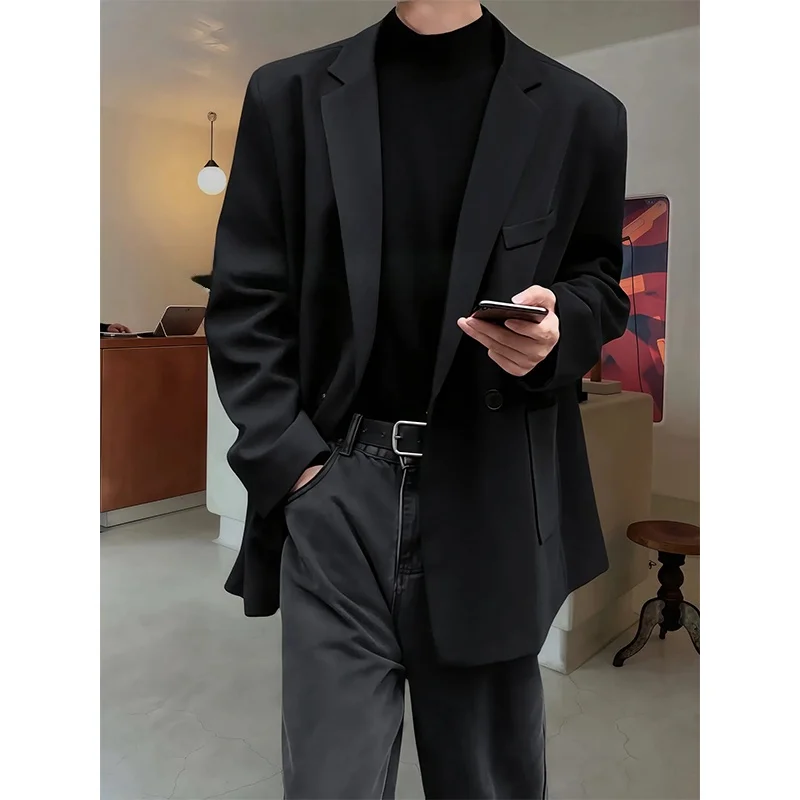 Мужской повседневный пиджак с подплечниками в британском стиле, премиум-класса, осенне-зимний, модный, свободного кроя, не требующий глажки.
Мужской повседневный пиджак с подплечниками в британском стиле, премиум-класса, осенне-зимний, модный, свободного кроя, не требующий глажки.