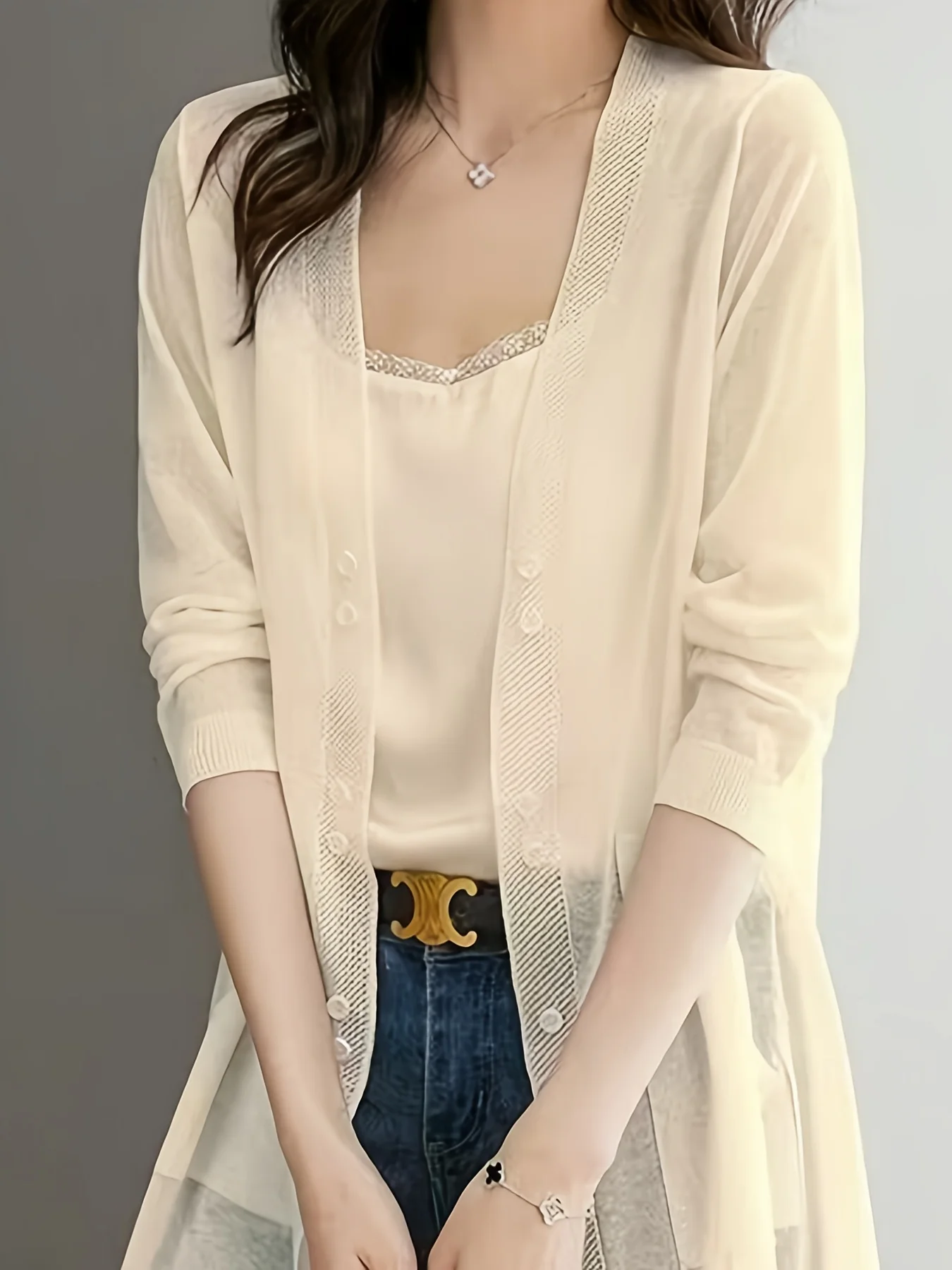 Adhesive Fiber V Neck Long-Sleeved Pure Color Buttoned Cardigan Knitted Top Spring and Summer Style
Adhesive Fiber V Neck Long-Sleeved Pure Color Buttoned Cardigan Knitted Top Spring and Summer Style